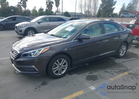 2015 Hyundai Sonata Se z USA, uszkodzony, nr VIN 5NPE24AF5FH202791